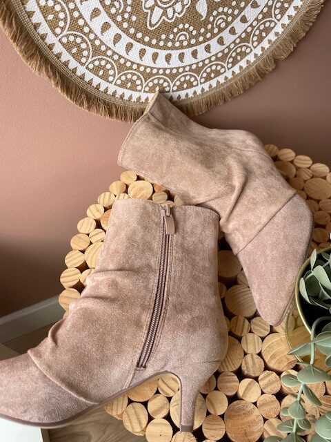 Bottines petit talon en suédine bout pointu – Image 4
