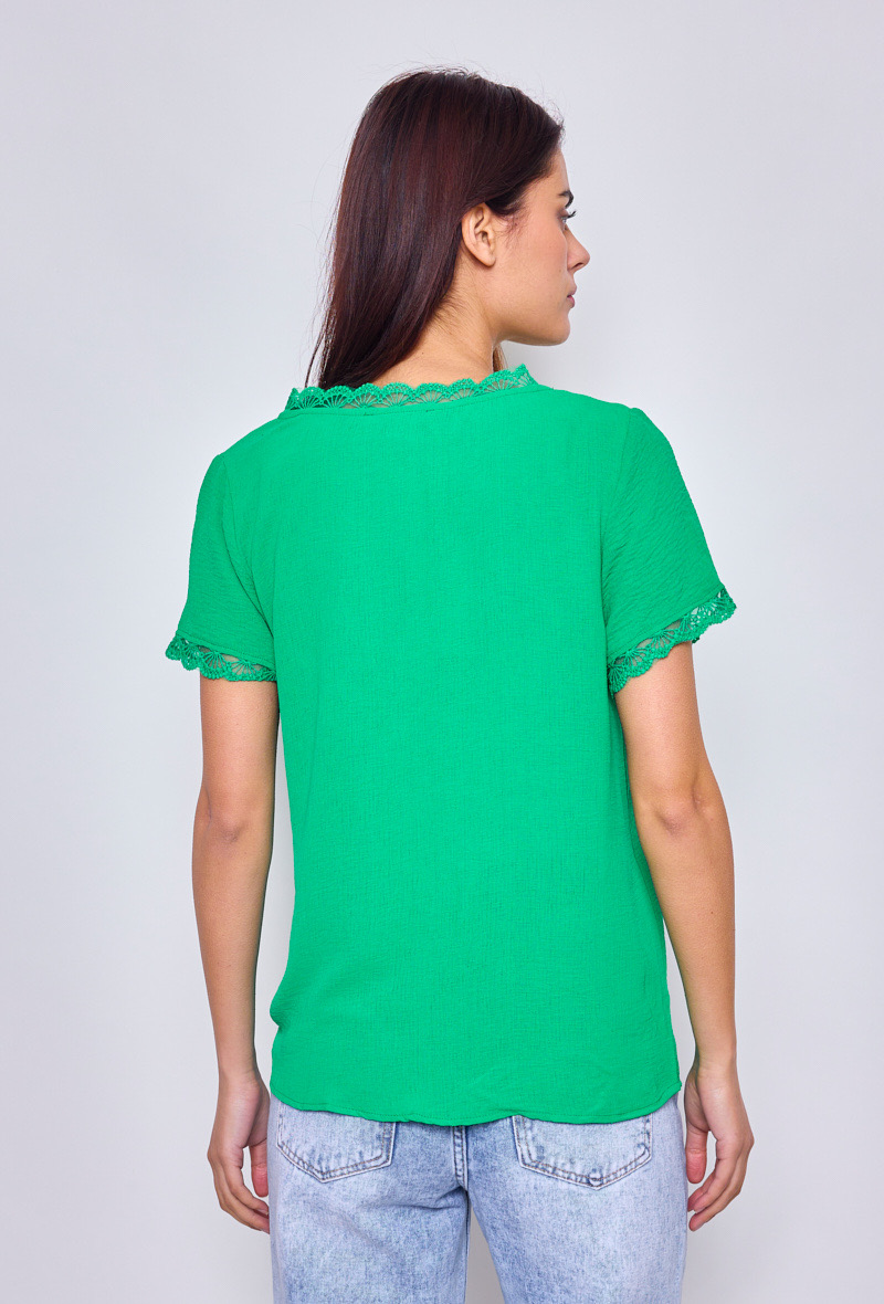 Blouse verte femme dentelle manches courtes – Image 4