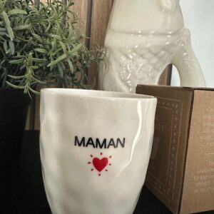 Tasse MAMAN Blanche avec Coeur Rouge